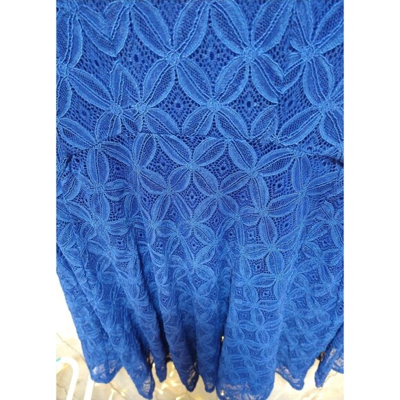 J Glee Women Small Dress Midi Short Fit Flare Vibrant Lace Overlay Semi Formal - Picture 2 of 7